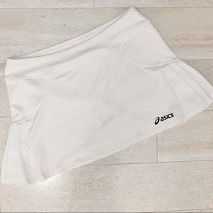 asics white tennis skirt with shorts underneath